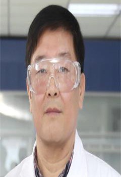 创始人兼研发团队核心 李洪强